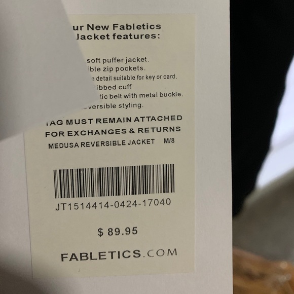 NWT Fabletics reversible jacket - Picture 4 of 5